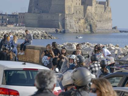 Regioni, patto anti-zone. Napoli a rischio esercito