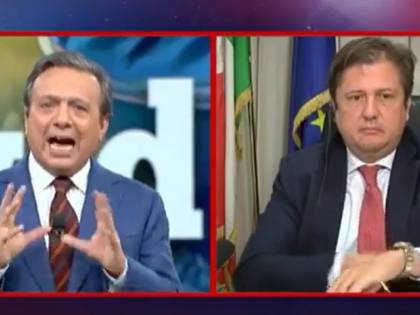 Piero Chiambretti sbotta: "Noi vip col Covid dei privilegiati? Così mia madre è morta in 4 giorni"