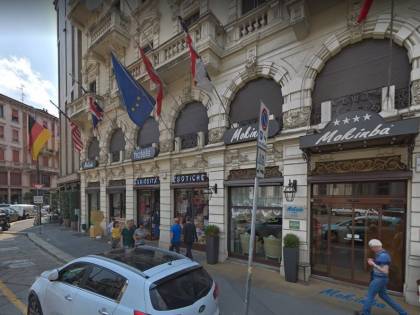 Schiaffo di Conte agli alberghi: "Siete aperti, niente ristori"