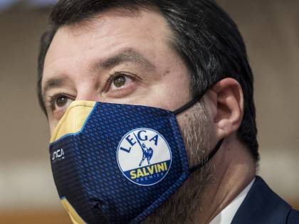 Libia, Salvini attacca il governo: "Non vorrei che smania Casalino rovini tutto"