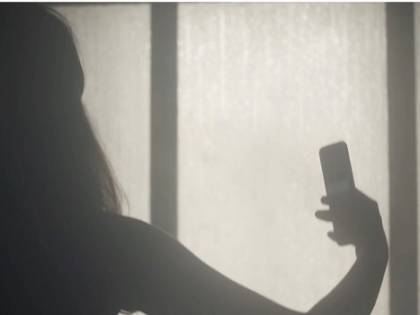 Foto intime della ex sui siti d'incontro: condannato a 3 anni e 2 mesi per revenge porn