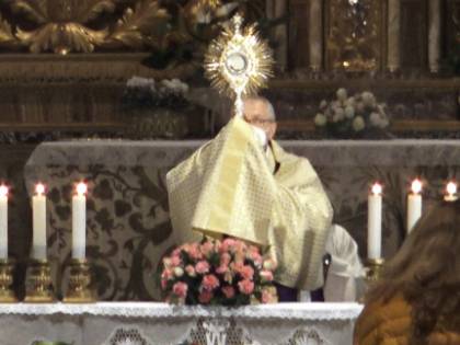 Ira dei sacerdoti contro l'Ue: "Delle moschee non parlano"