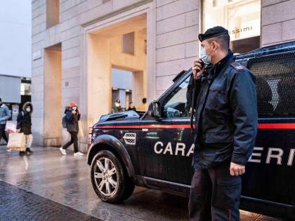 Capodanno blindato per l'Italia in zona rossa. Multe salate a chi sgarra