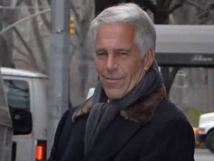 Ex dipendente di corte rivela: "Epstein fu ucciso per coprire il principe Andrea"