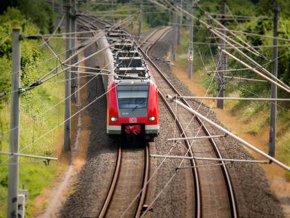 Dalla Svizzera schiaffo ai frontalieri italiani. "Stop ai treni, dpcm con regole troppo severe"