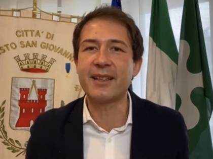 "Il governo è vergognoso: vieta il Natale in famiglia"