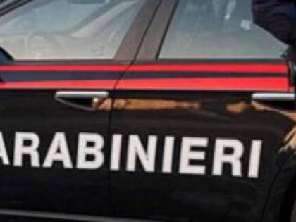 Aggredisce carabinieri con coltello: muore 50enne romeno