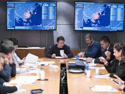 "Oggi il governo perde la faccia" Ancora una bomba su Conte
