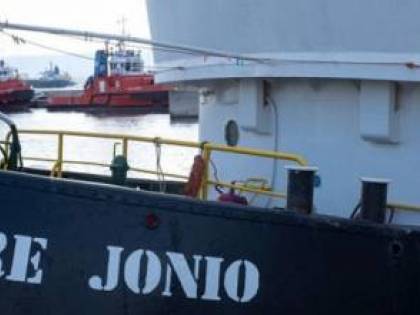 Mare Jonio, ecco il bonifico: 125mila euro per i migranti
