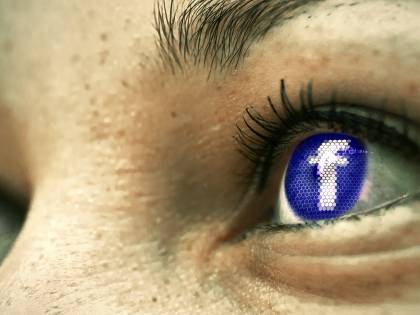 "Come i social hanno ucciso la comunicazione. Con una proposta per la nuova era"