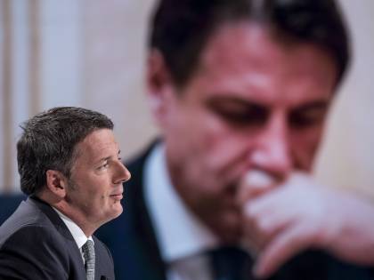 La scelta di Renzi: potere e poltrone. Salva Giuseppi e affossa Draghi