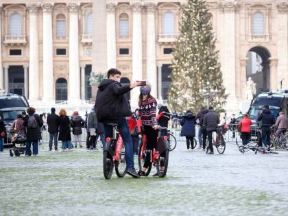 Covid, il "picchetto" di fine anno Cosa è successo il 30 dicembre