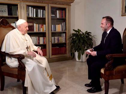 Il Papa scuote la politica: "Cercare unità davanti alla crisi"