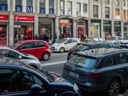 Niente auto, smog record: smontata l'ecobufala