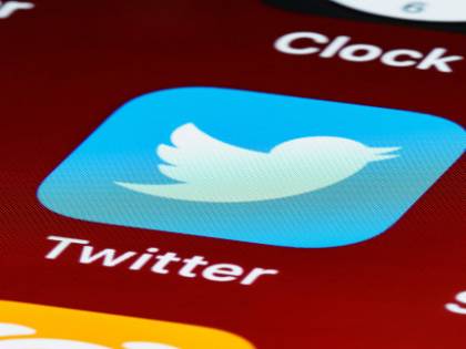 "La nemesi di Trump", così le Big Tech lo hanno creato e distrutto