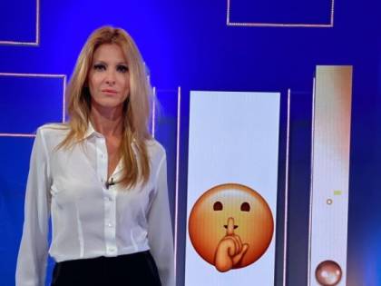 Adriana Volpe: "Ecco perché ho denunciato Magalli"