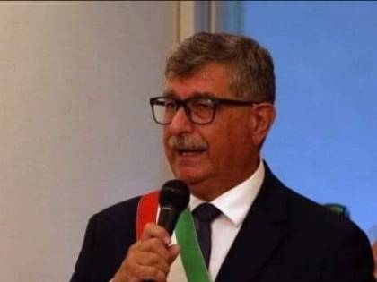 Contrae il coronavirus da un paziente: muore sindaco-medico