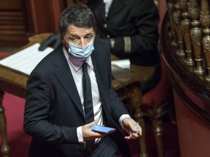 I segnali di Renzi al centrodestra: non torno indietro