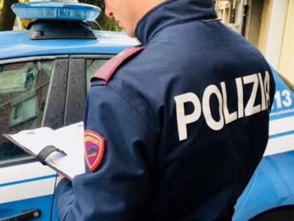 Migrante positivo al Covid morde il vigilante per fuggire dopo il furto