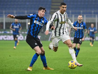 Derby d'Italia degli svarioni. E Cristiano ribalta l'Inter