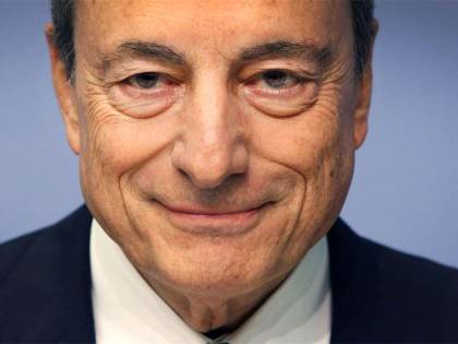 "Agli esami lasciava portare libri, appunti e calcolatrici". Ecco il Mario Draghi professore