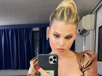 Carlotta Dell'Isola choc: "Minacciata di morte dopo il Gf Vip. Ho paura a uscire di casa"