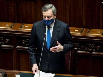 Camera, via libera alla fiducia. Per Draghi 535 "sì" e 56 "no"