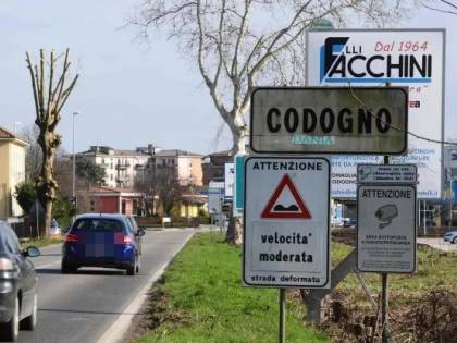 Il biglietto ora sbiadisce. Il ricordo no