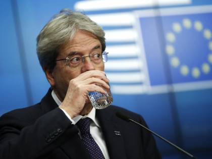 L'Europa avverte l'Italia: "Basta spese, serve investire"