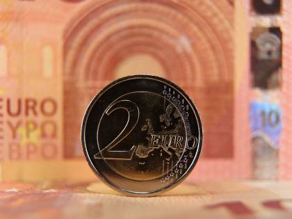 Assegni da 3000 euro al mese. Partite Iva, ecco cosa cambia
