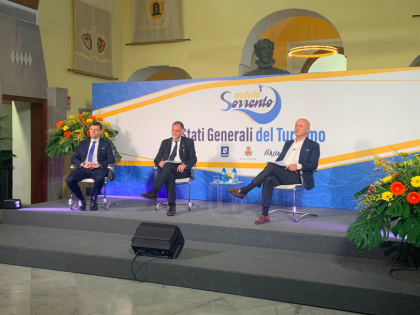 Vaccini, tamponi e tracciamento: così Sorrento vuole salvare il turismo