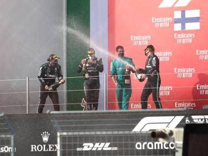 F1, lo spumante batte lo champagne