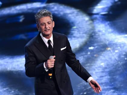 Fiorello si commuove per la figlia "chiusa in casa"