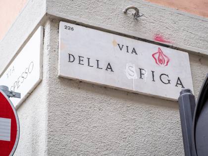 "Toponomastica femminista", blitz di Non una di Meno a Milano