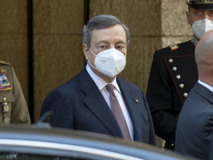 Oggi Draghi firma il "patto green". Ma il dl Sostegno slitta di sette giorni