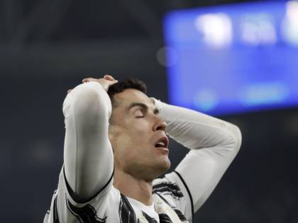 "CR7 mai decisivo su punizione". Juve fuori: ora scoppia il caos