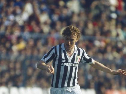 "Juve fuori per regola dei gol...". E Boniek ora scatena la bufera