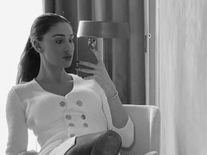 Belen: "Ho pianto per Corona. Ha già pagato abbastanza, i mafiosi sono liberi"