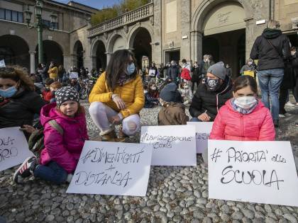 Scuola, studio smonta la dad: nessuna correlazione con i contagi