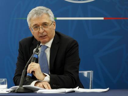 Ristori, Franco chiude il rubinetto. "A fine anno stop ai sostegni"