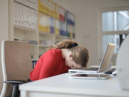 Mai più call noiose: un'app ti fa fuggire dalle videochat con l'ufficio
