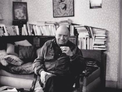 Jacques Ellul con la Bibbia e contro lo Stato-diavolo