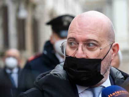 La svolta di Bonaccini: ora va bene allearsi coi grillini e con Conte