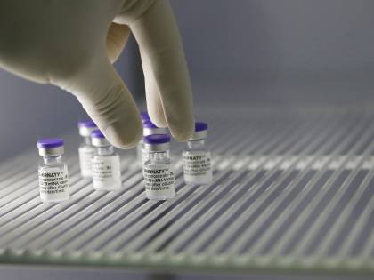 I vaccini made in Italy: ecco la mossa del governo per accelerare