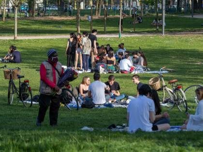 Controlli: parchi, partenze e Navigli ancora nel mirino
