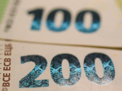 Subito in pensione? Botta sull'assegno: quanto si perde