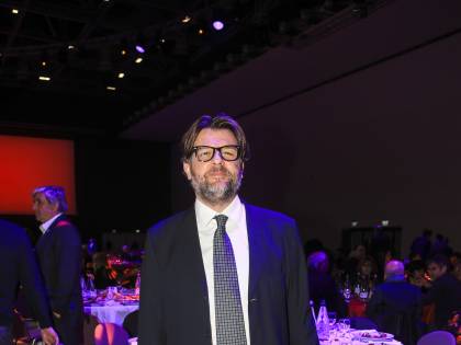 "Opa ostile straniera su una banca italiana: Parigi la fermerebbe"