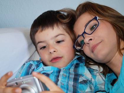 Anche "Nelle migliori famiglie" la tragedia galleggia in superficie