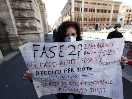 Primi malcontenti sul Sostegni II: "No a un altro stop degli sfratti"
