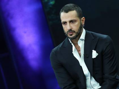 Il grido d'aiuto di Fabrizio Corona: "Sii pronto a sacrificare la tua vita"